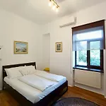 Casa Ama شقة تيميشورا